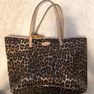 Medium Coach purse